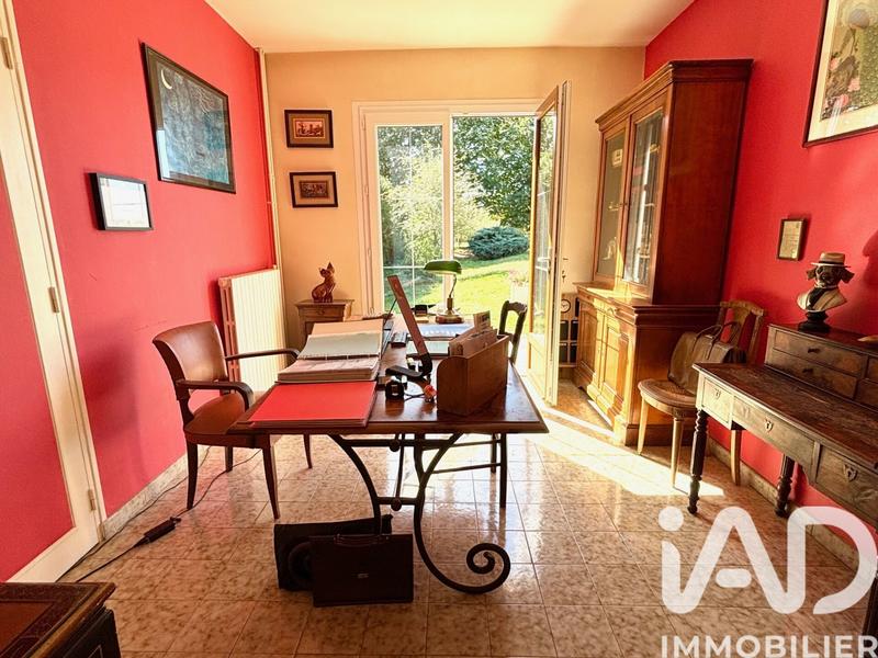 Maison - 180 m² - 9 pièces