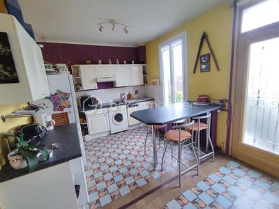 Maison traditionnelle - 101 m² - 5 pièces