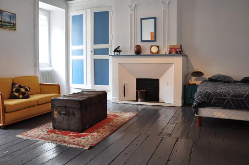 Maison - 240 m² - 10 pièces