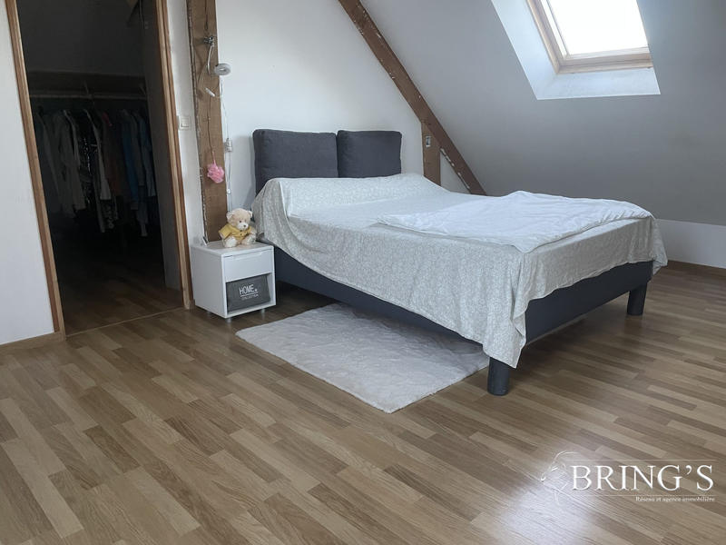Maison - 145 m² - 7 pièces