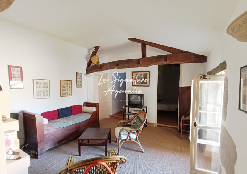 Propriété - 297 m² - 10 pièces