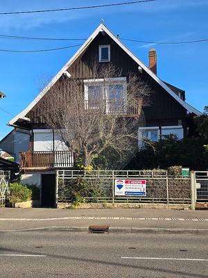 Maison - 141 m² - 5 pièces