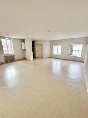 Appartement - 90 m² - 4 pièces