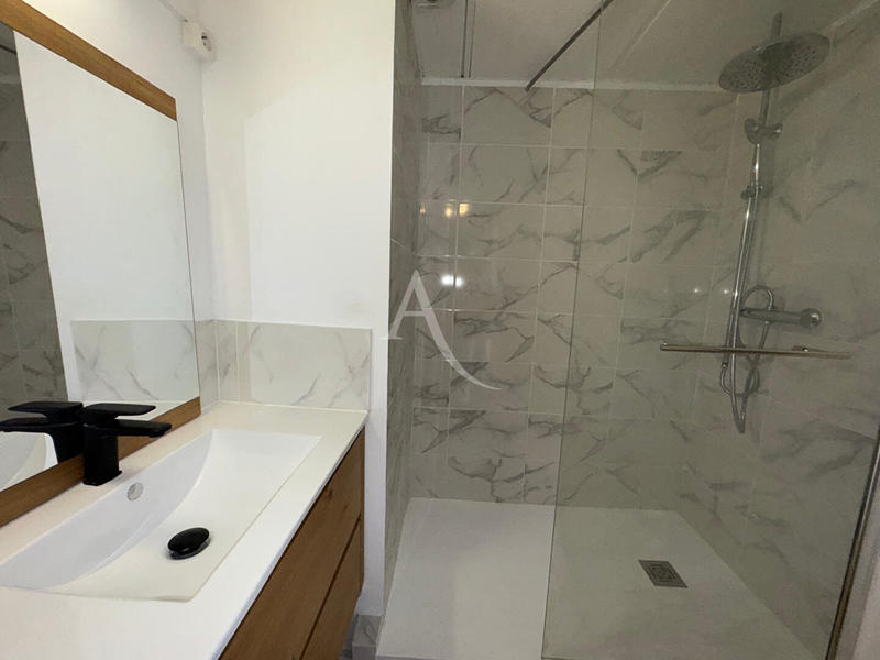 Appartement - 55 m² - 2 pièces