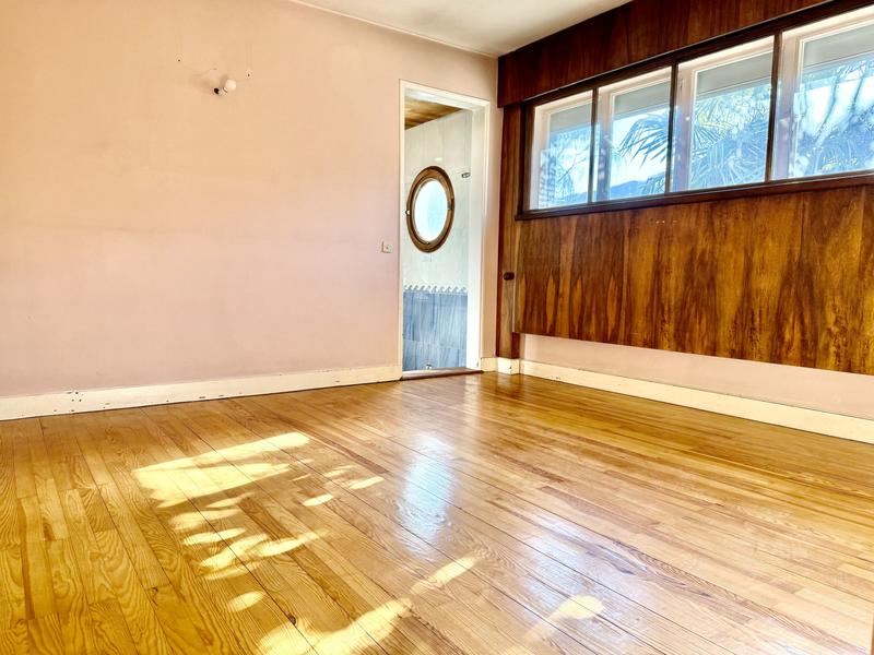 Maison - 190 m² - 6 pièces