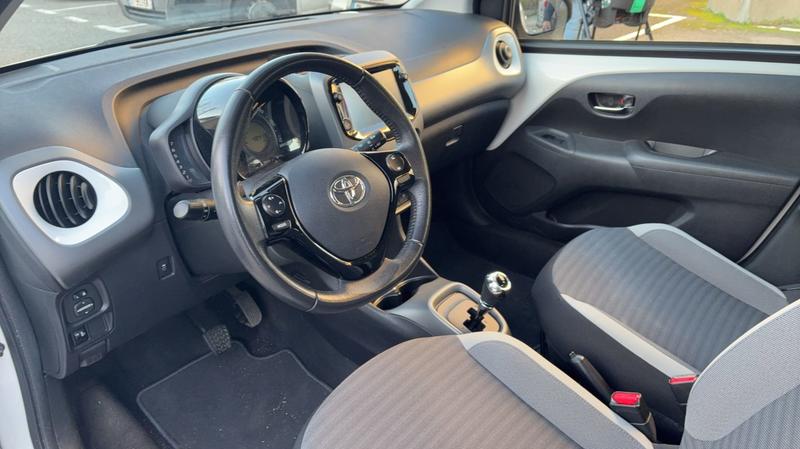 Toyota Aygo II 1.0 VVTi 72 Bva X-Play