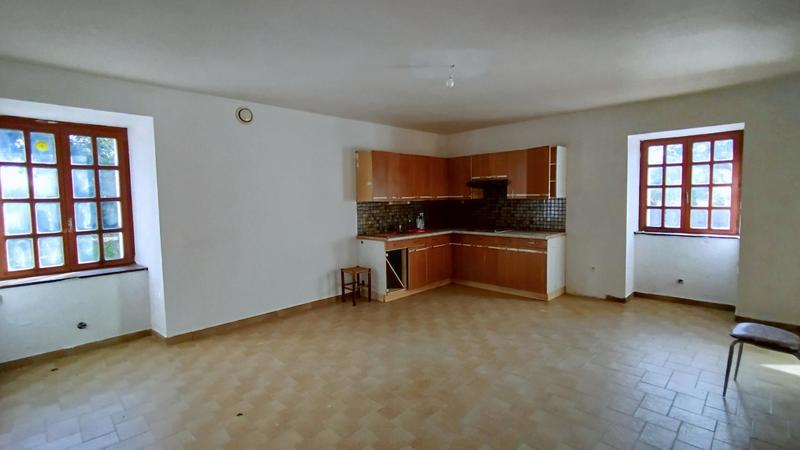 Maison - 190 m² - 7 pièces