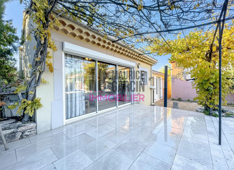 Maison - 103 m² - 5 pièces