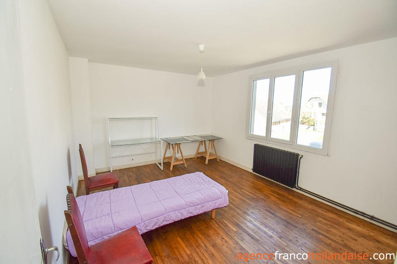 Maison - 152 m² - 8 pièces