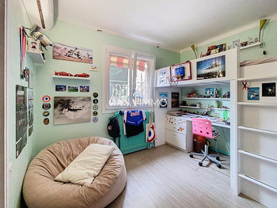 Maison traditionnelle - 136 m² - 5 pièces