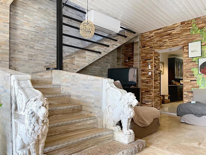 Maison - 174 m² - 5 pièces