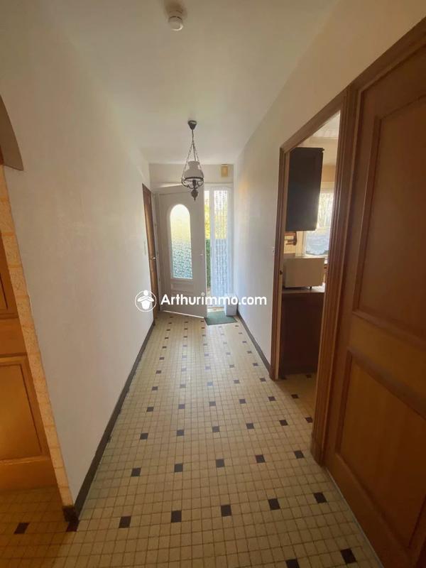 Maison - 102 m² - 5 pièces