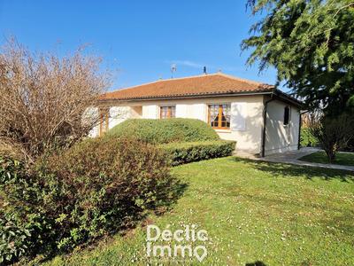 Pavillon - 161 m² - 7 pièces