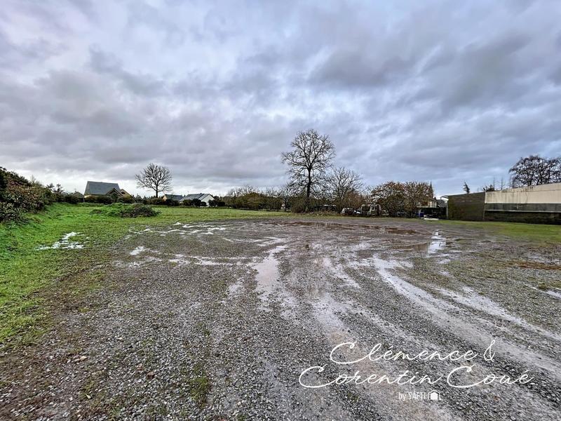 Terrain industriel - 1 542 m²