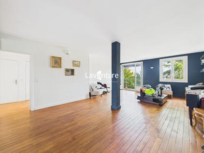 Appartement - 99 m² - 4 pièces