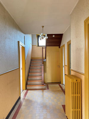 Maison - 194 m² - 6 pièces