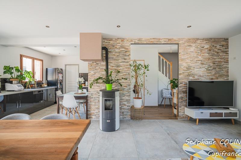 Maison - 84 m² - 4 pièces