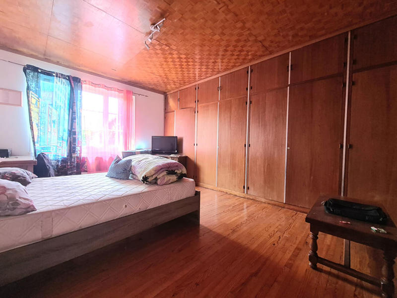 Maison - 180 m² - 7 pièces