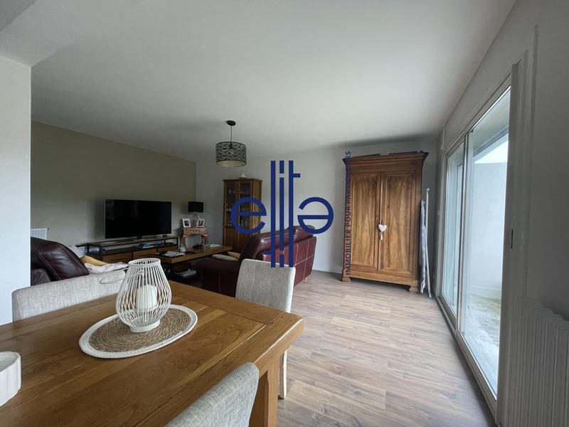 Maison - 143 m² - 6 pièces