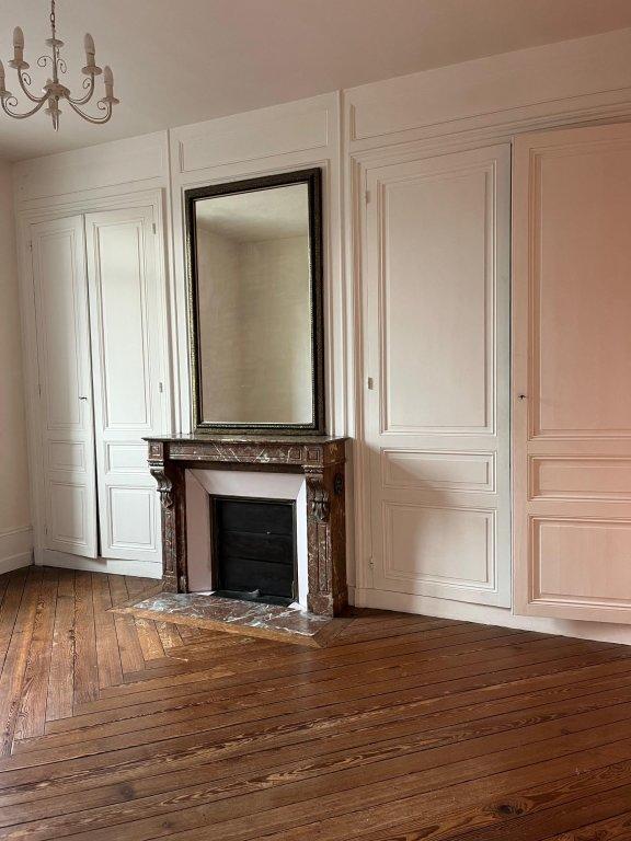 Appartement - 90 m² - 4 pièces