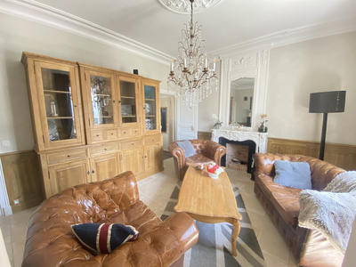 Maison - 171 m² - 8 pièces