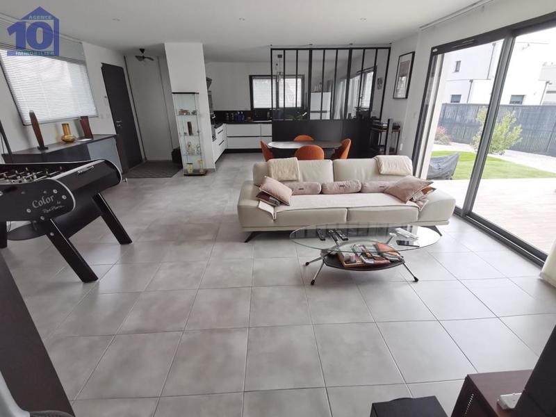 Villa - 95 m² - 4 pièces