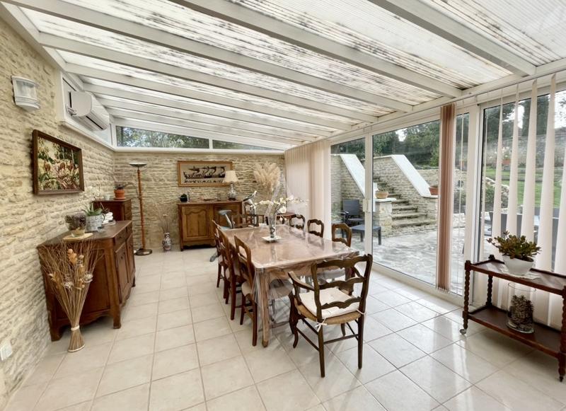 Maison en pierre - 187 m² - 9 pièces
