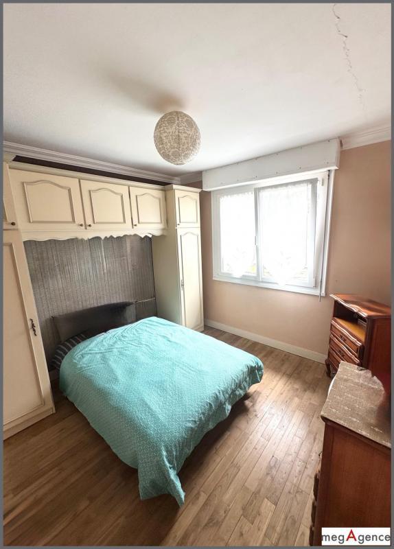 Maison traditionnelle - 135 m² - 5 pièces