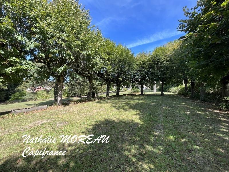 Maison de maîtres - 600 m² - 16 pièces