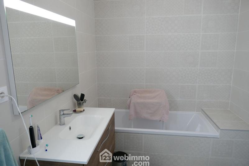 Villa - 100 m² - 4 pièces