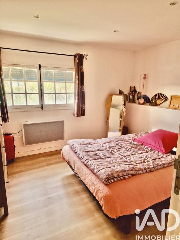 Maison - 267 m² - 11 pièces