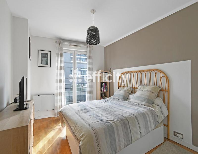 Appartement - 96 m² - 4 pièces