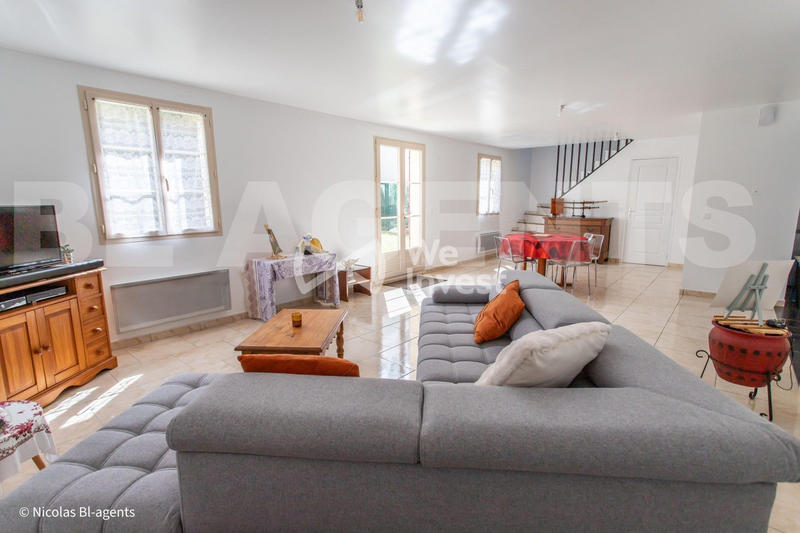 Maison - 110 m² - 5 pièces