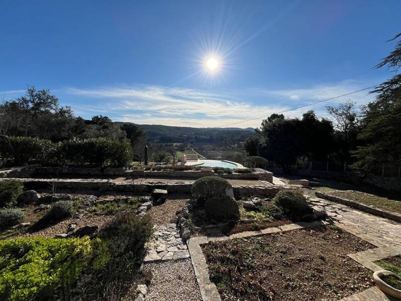 Villa - 155 m² - 5 pièces