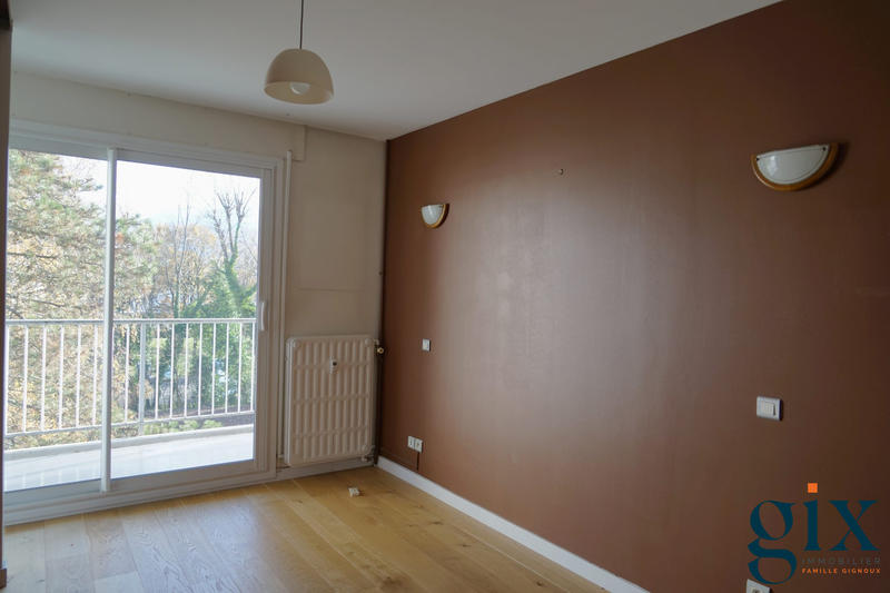 Appartement - 91 m² - 4 pièces