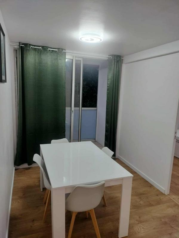 Appartement - 12 m² - 1 pièce