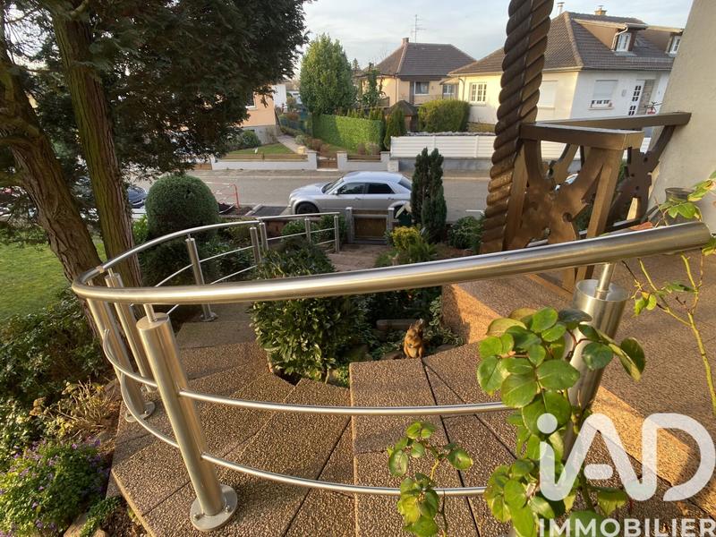 Maison - 357 m² - 8 pièces