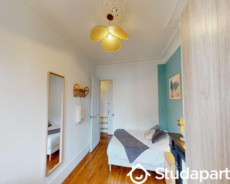 Chambre - 60 m² - 1 pièce