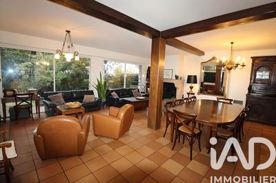 Maison - 178 m² - 6 pièces