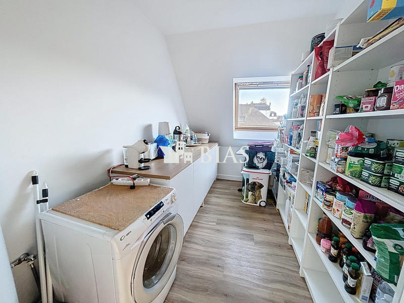 Appartement - 122 m² - 5 pièces