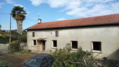 Maison de village - 90 m² - 3 pièces