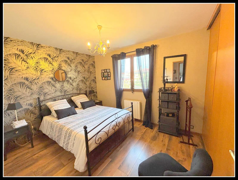 Maison - 91 m² - 4 pièces