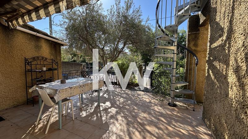 Maison - 159 m² - 6 pièces