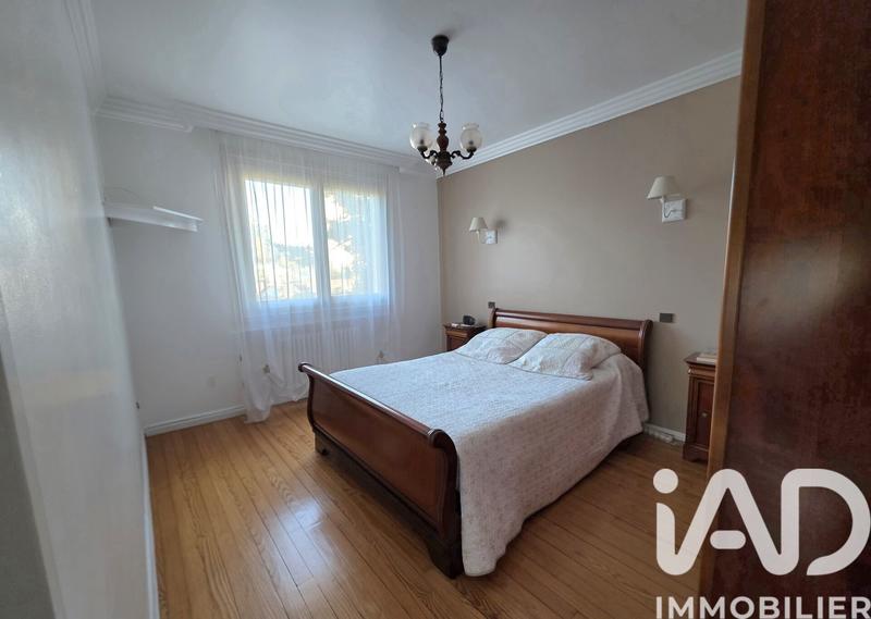 Maison - 76 m² - 4 pièces