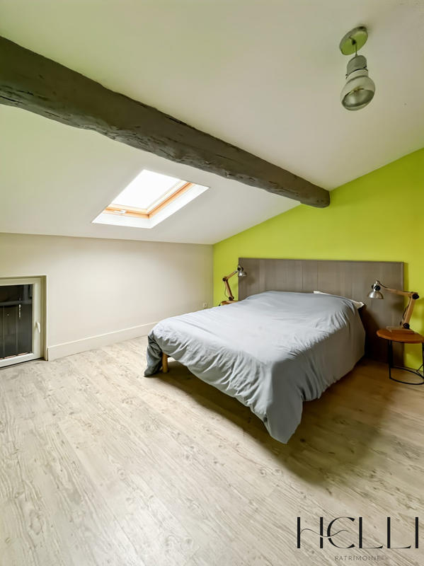 Maison ancienne - 240 m² - 9 pièces