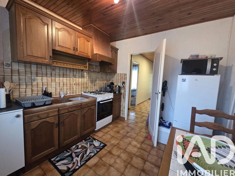 Maison - 90 m² - 4 pièces