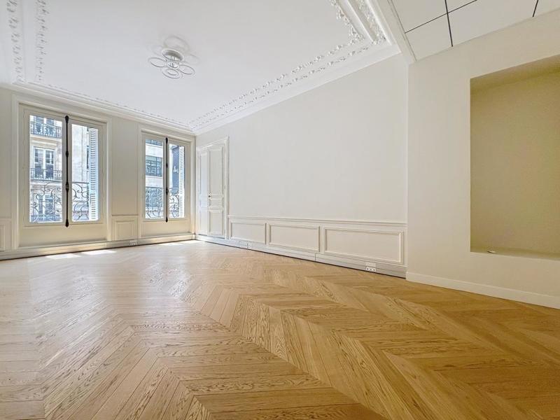 Bureau - 203 m² - 7 pièces