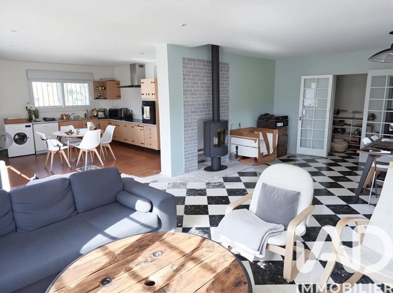 Maison - 171 m² - 6 pièces