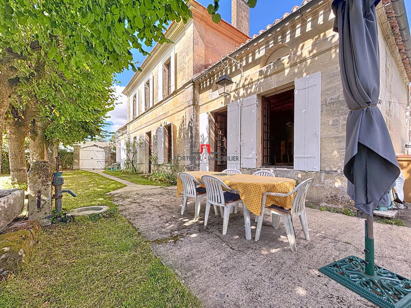 Maison - 193 m² - 6 pièces