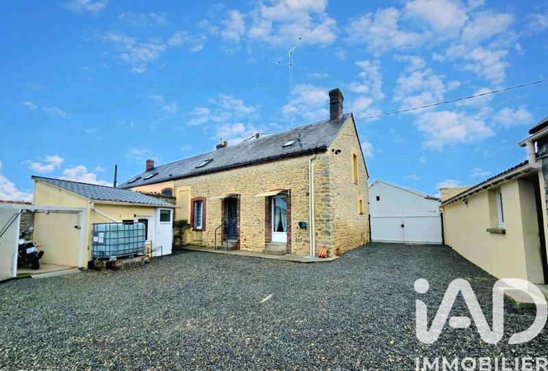 Maison de village - 80 m² - 4 pièces